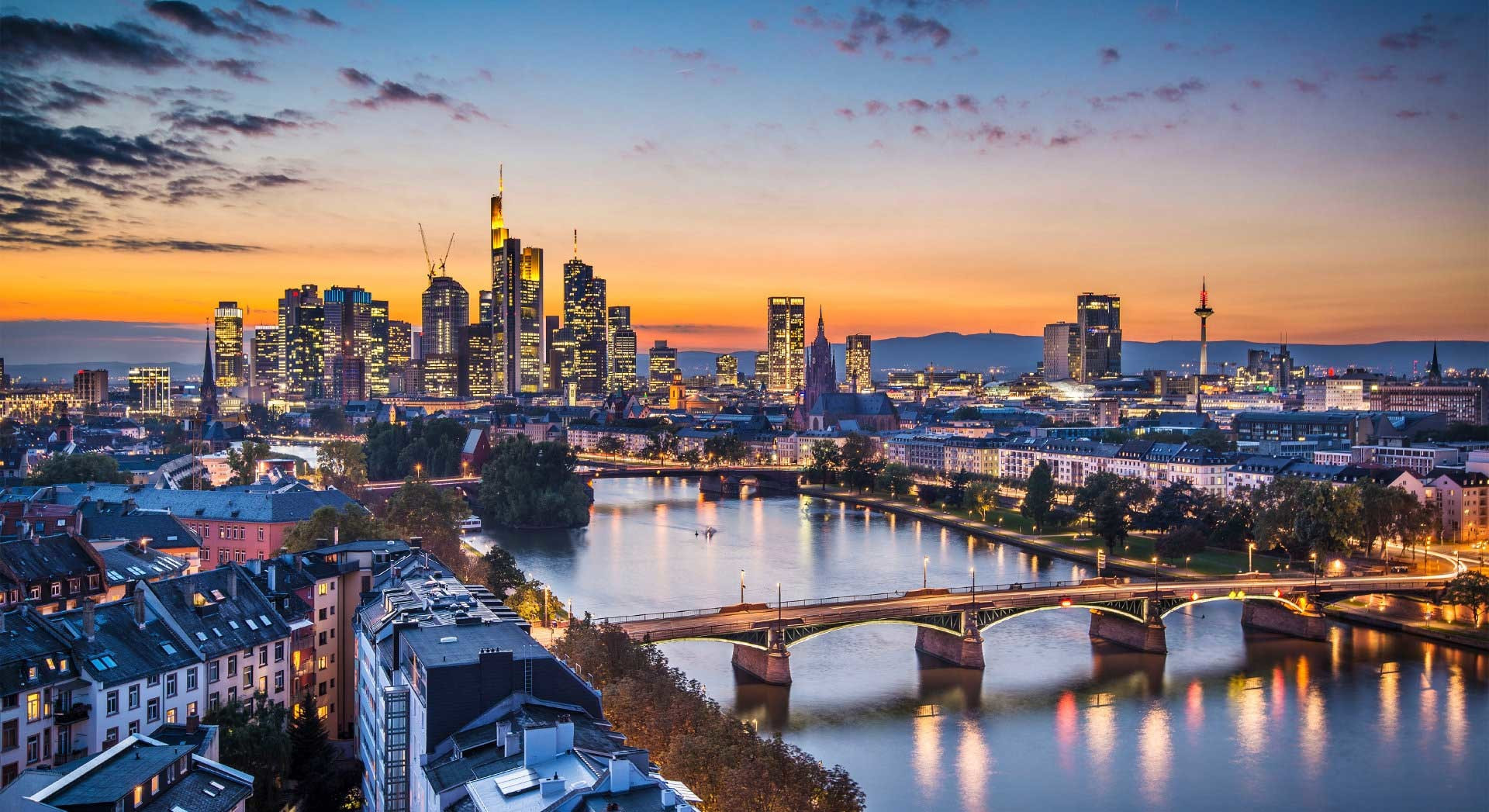 Nageldesign Frankfurt Am Main
 Erfahrung in Frankfurt am Main Deutschland von Rosa