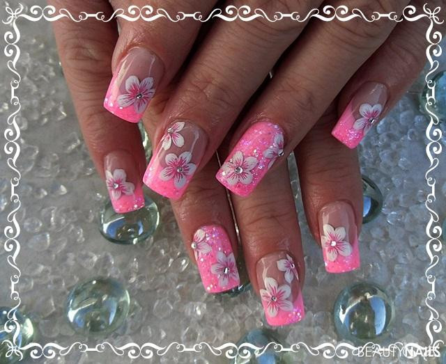 Nageldesign Gelnägel
 Nageldesign Galerie 2019 100 Nagelstudio Bilder & Nail