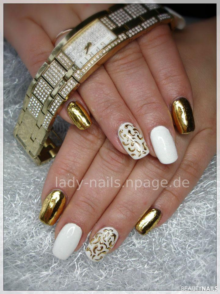 Nageldesign Gold
 Nageldesign Galerie 2019 100 Nagelstudio Bilder & Nail