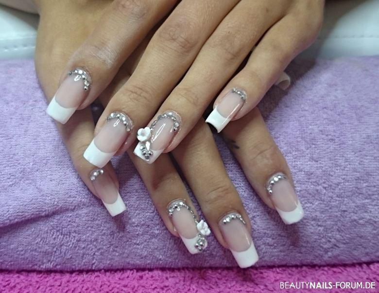 Nageldesign Hochzeit Beispiele
 Gelnägel zur Hochzeit Ideen für Hochzeitsnägel mit