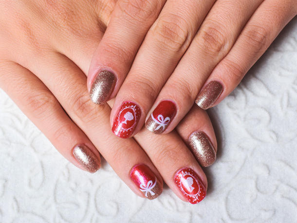 Nageldesign Ideen
 Schöne Weihnachtsnägel Die besten Nageldesign Ideen fürs Fest