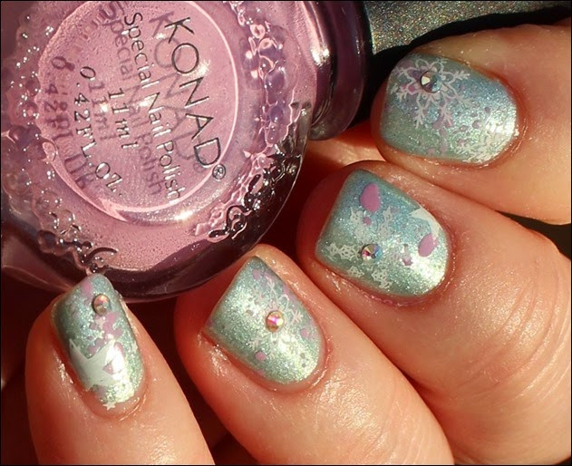 Nageldesign Januar
 Nageldesign Light Winter Grunge