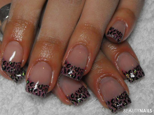 Nageldesign Leopard
 Leoparden Look Nailart Gelnägel