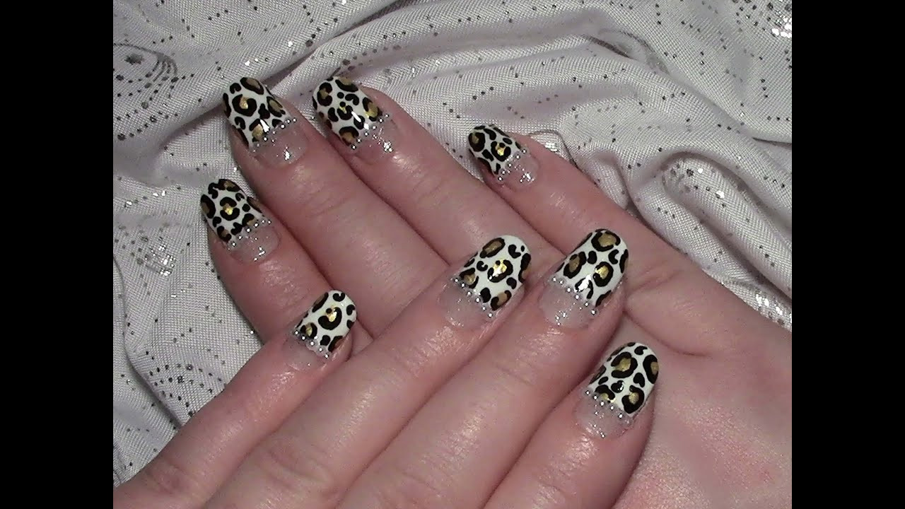 Nageldesign Leoparden Look
 Leoparden Nageldesign für kurze Nägel selber machen