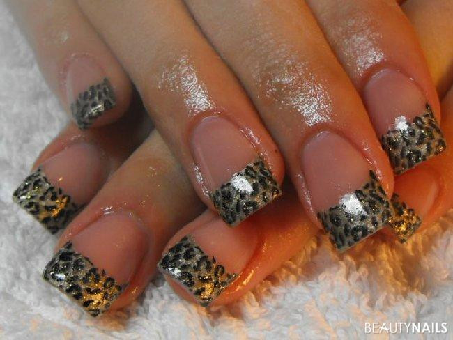 Nageldesign Leoparden Look
 Leoparden Nageldesign Muster Gelnägel