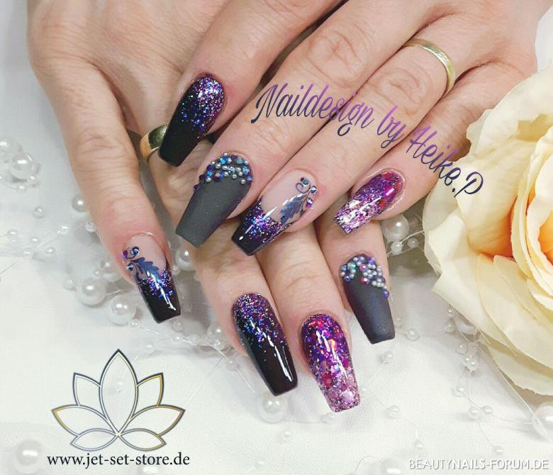 Nageldesign Lila Matt
 55 matt farbene Nägel mit Nageldesign und UV Gel