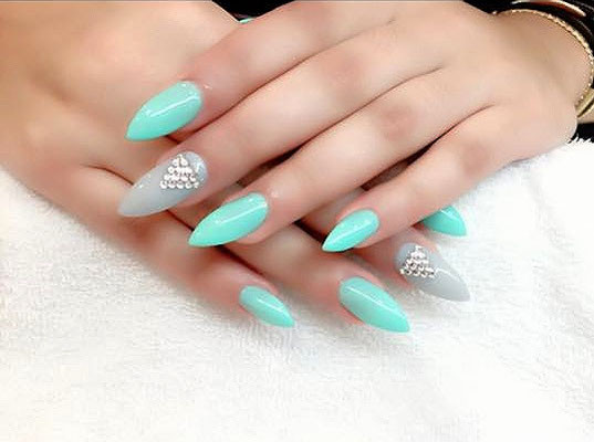 Nageldesign Mint
 Nageldesign Bilder KEN Beauty Nail Salon