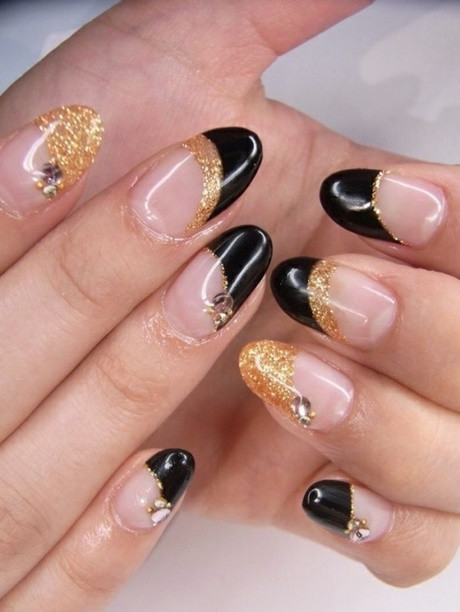 Nageldesign Mit Schwarz
 Nageldesign beige schwarz