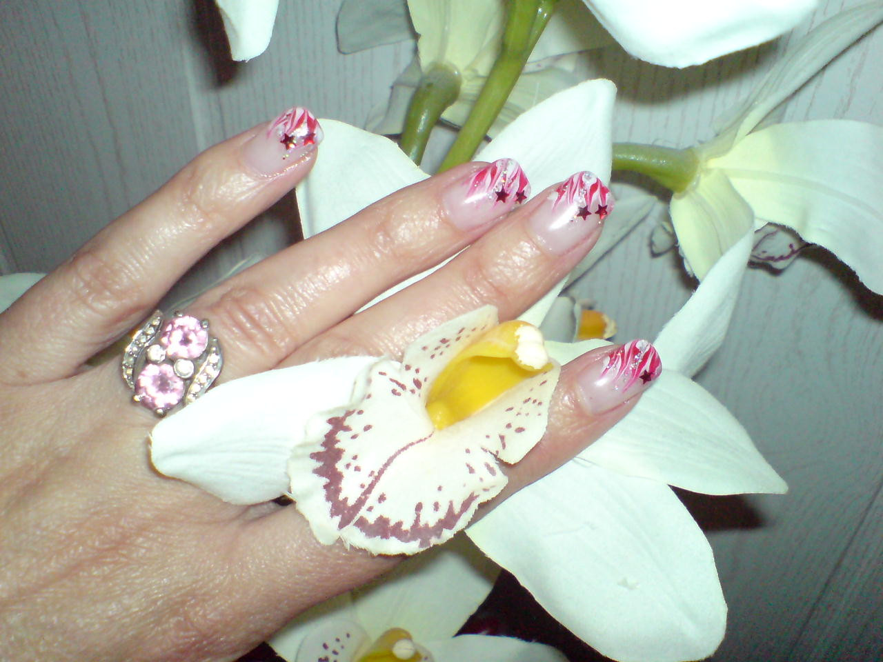 Nageldesign Musik
 Nageldesign zur Hochzeit Musik Geschenk