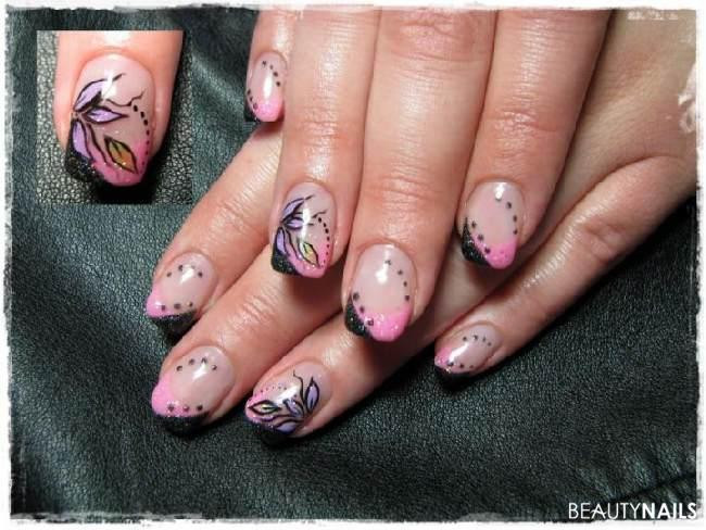 Nageldesign Pink Schwarz
 Starke Kontraste Nageldesign