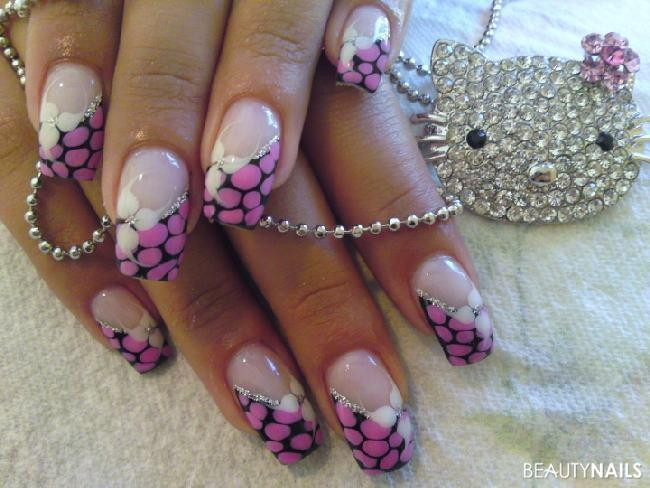 Nageldesign Pink Schwarz
 schwarz pink Nageldesign