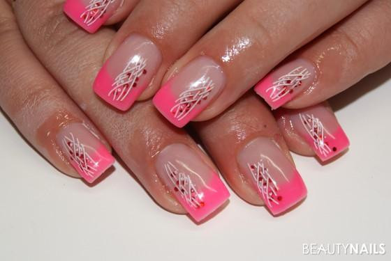 Nageldesign Pink Weiß
 Pink Nageldesign