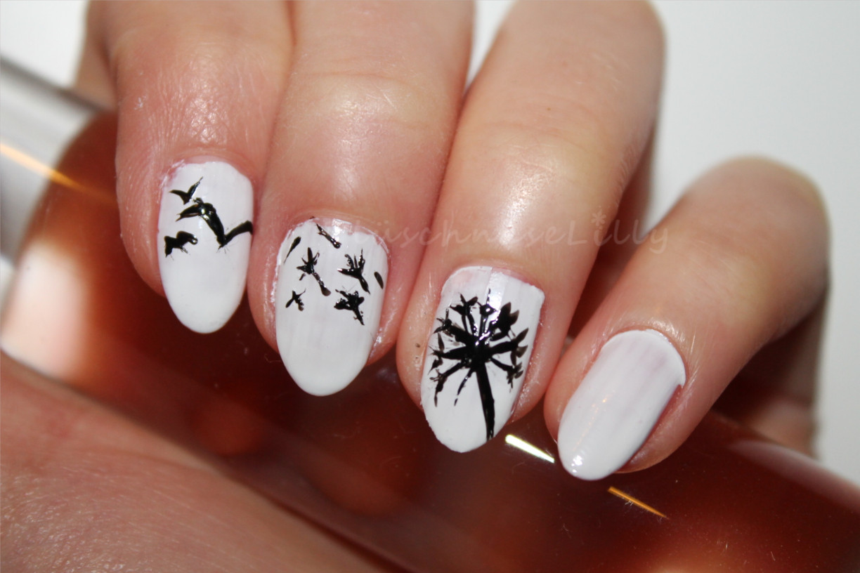 Nageldesign Pusteblume
 KleineBunteWelt Nageldesign Pusteblume