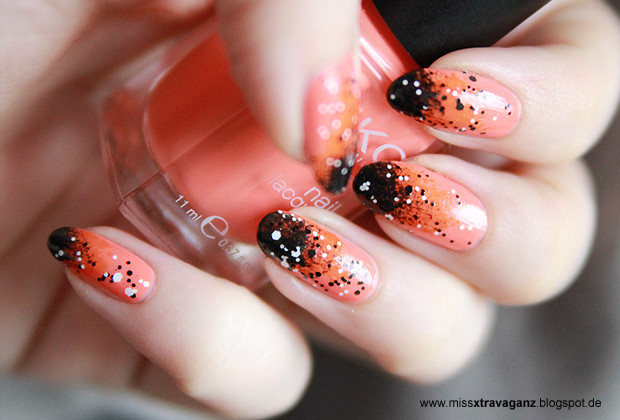 Nageldesign Regensburg
 [Nagellack] Orange Confetti Design