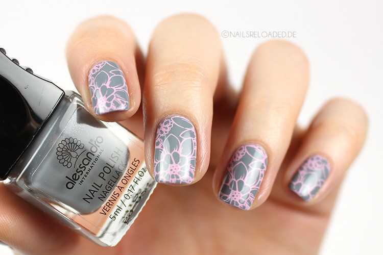 Nageldesign Rosa Grau
 nails reloaded Nageldesign grau rosa floral