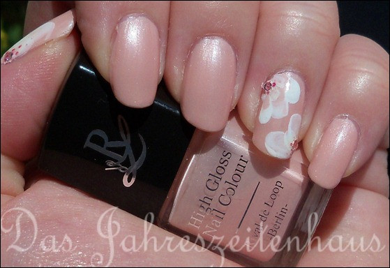 Nageldesign Rose
 Nageldesign Apricot Rose