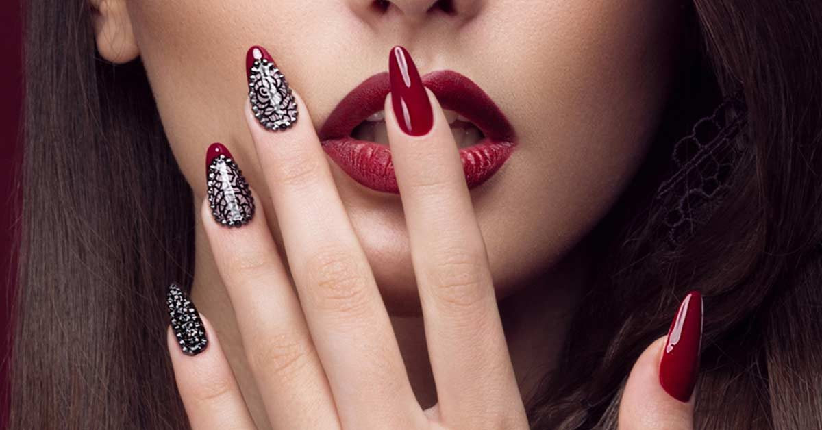 Nageldesign Rottöne
 Die Februar Trendlinie für Nageldesign Rot ist Farbe