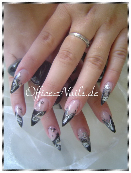 Nageldesign Stuttgart
 Nageldesign spitz galerie