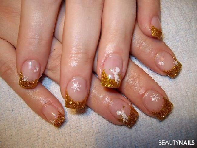 Nageldesign Weihnachten Gold
 Gold Glitzer mit Stickern Winter