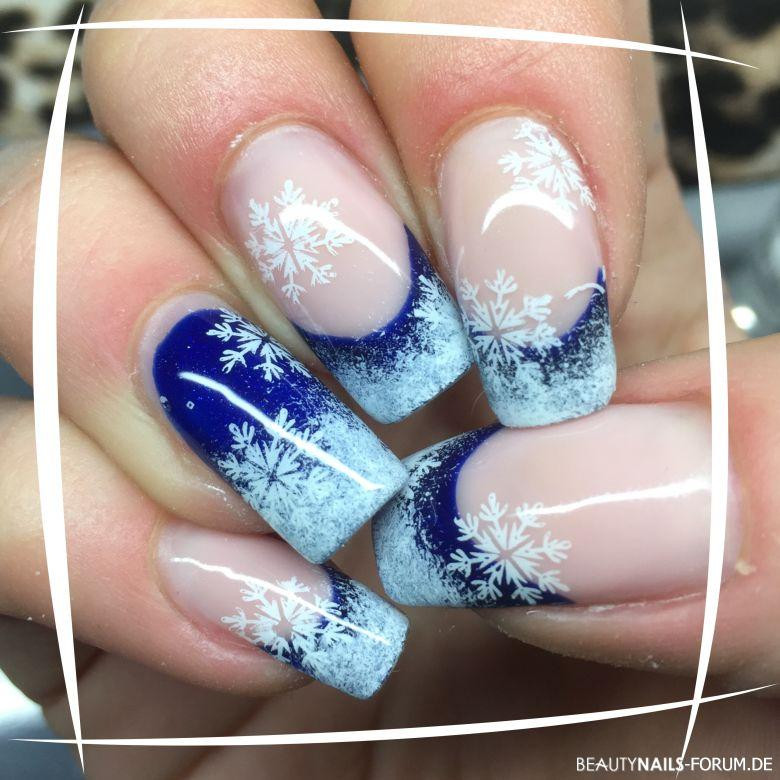 Nageldesign Winter
 50 Blaue Nägel mit tollem Nageldesign blaue Ideen