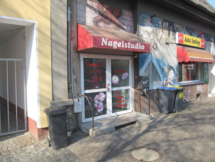 Nagelstudio Handwerk
 Nagelstudio in Leipzig Mockau Süd