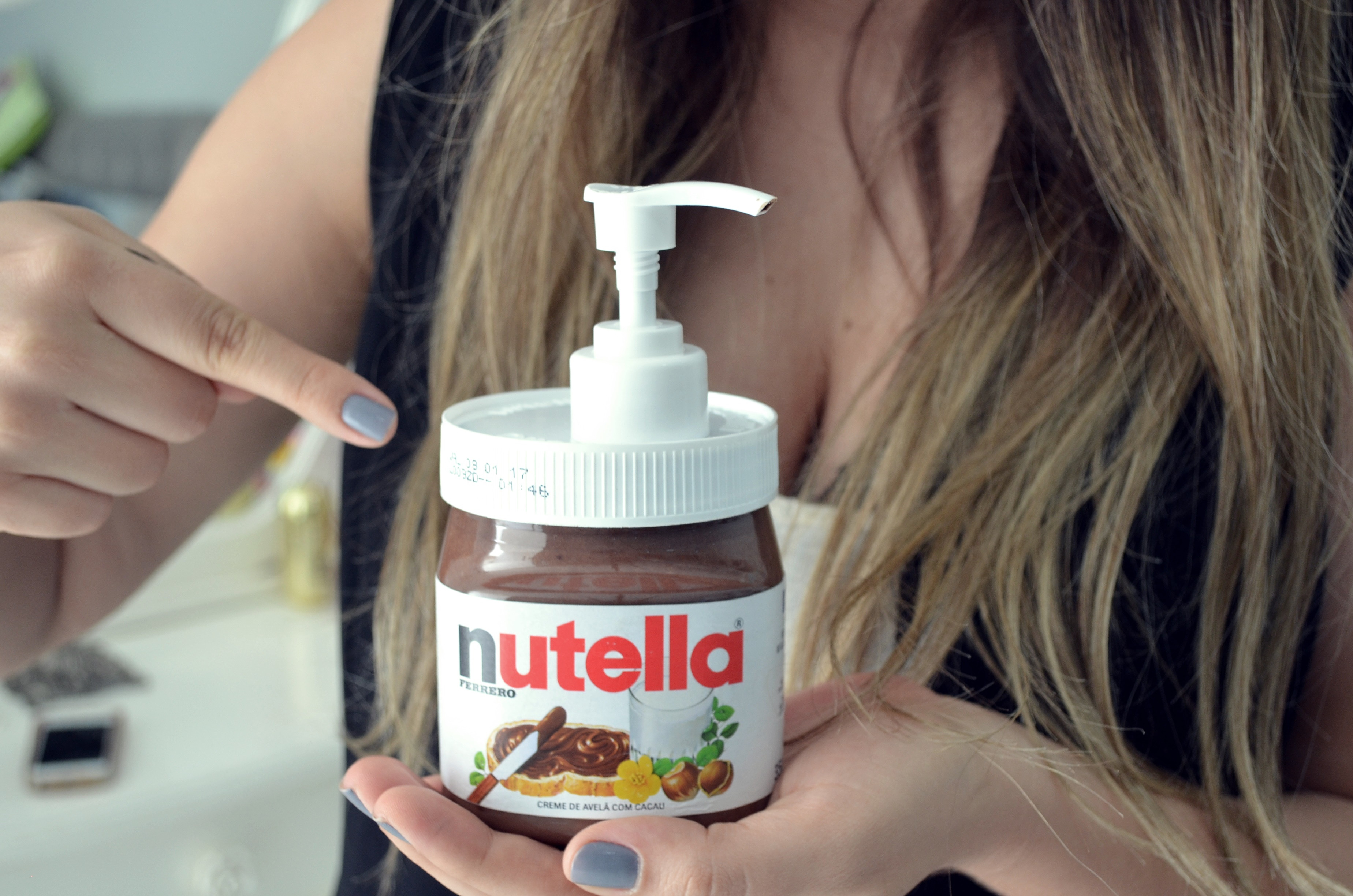 Nutella.De/Diy
 Ursula Andress DIY Hidratante Bronzer de Nutella