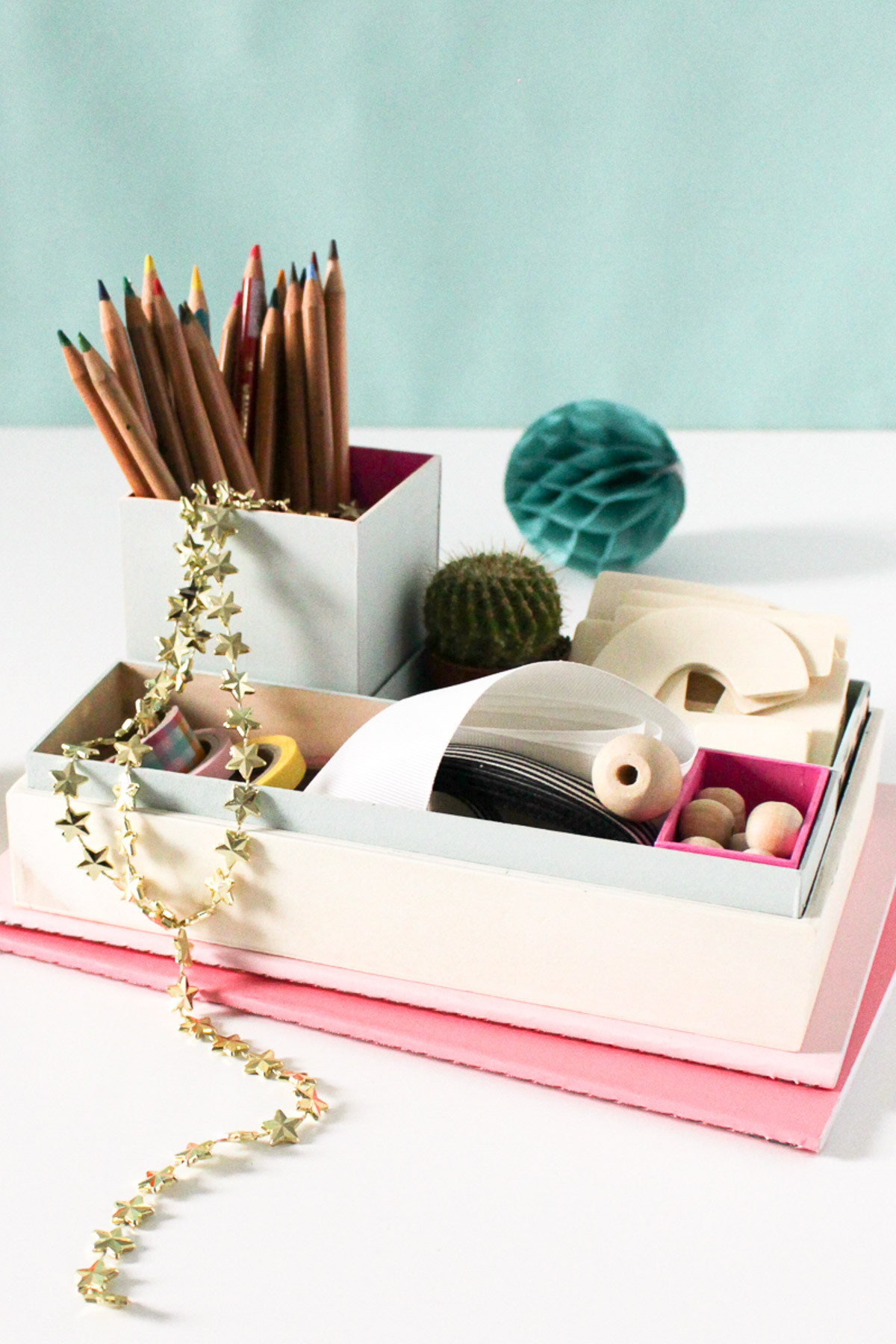 Organizer Diy
 DIY Nesting Desk Organizer