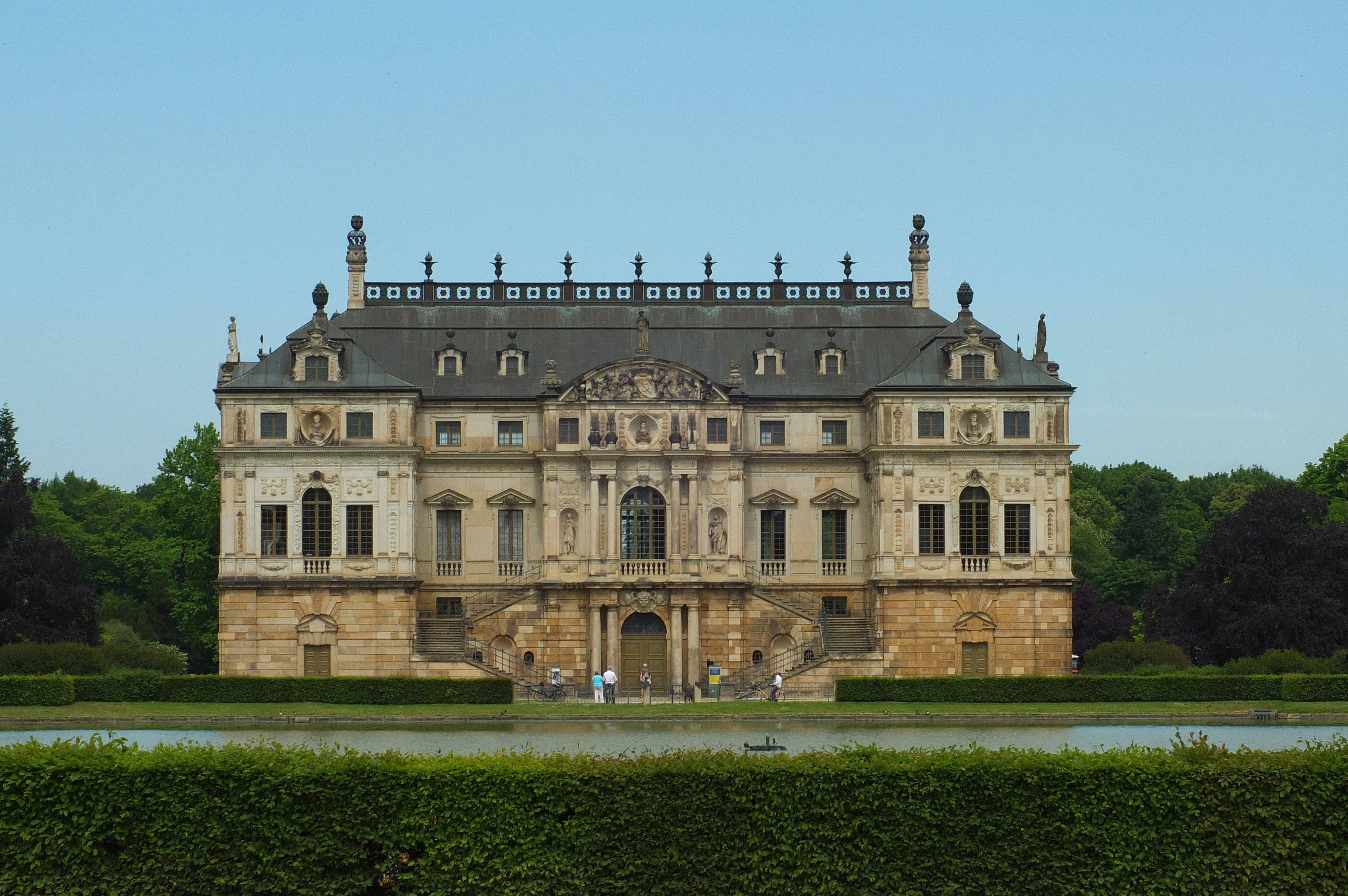 Palais Im Großen Garten Dresden
 File Dresden Palais im Großen Garten 01 JPG Wikimedia