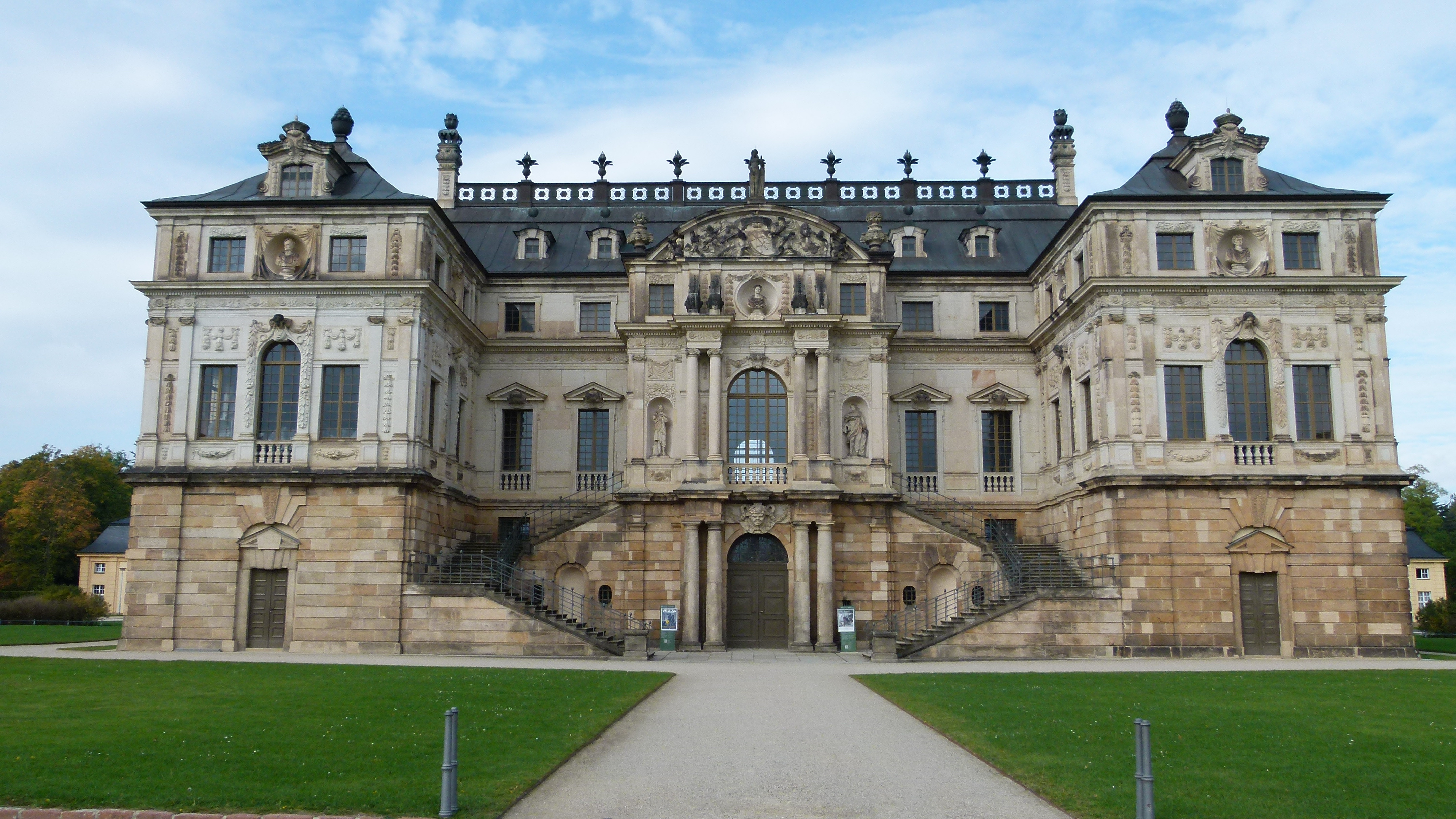Palais Im Großen Garten Dresden
 File Palais Großer Garten Dresden 1 JPG Wikimedia mons