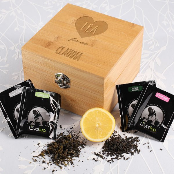 Personalisierbare Geschenke
 Personalisierbare Tee Box mit 4 Teesorten online kaufen