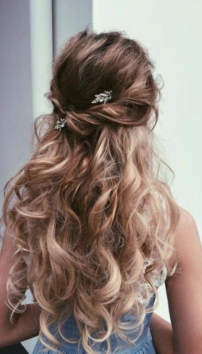 Pinterest Frisuren
 Neueste Lange Frisur Für Prom Bestimmt Für Die Besten