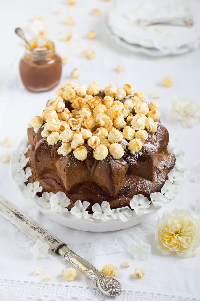 Popcorn Kuchen
 Ingwer Popcorn Kuchen mit Salzkaramellfüllung