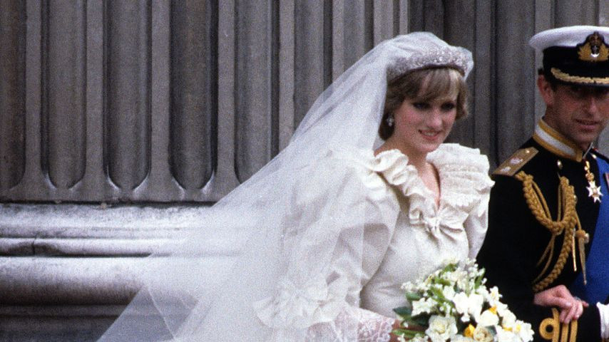 Prinzessin Diana Hochzeit
 Royal Skandal Haben Charles & Diana eine geheime Tochter