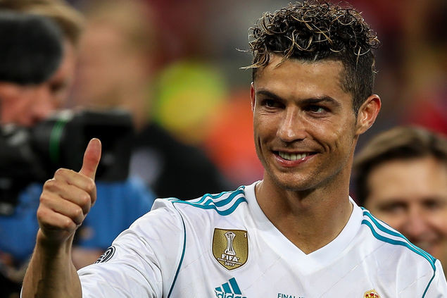 Ronaldo Frisuren
 So reagiert das Netz auf Ronaldos neue Frisur GQ