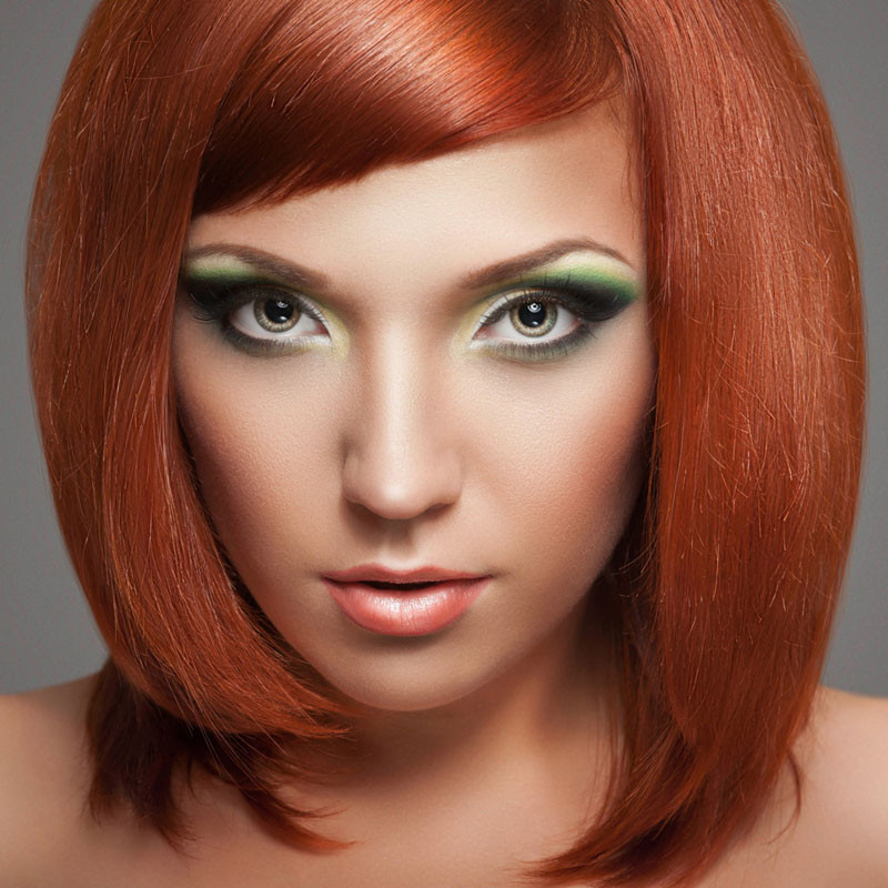 Rote Haare Frisuren
 Asymetrischer Bob Cut für rote Haare und grüne Augen