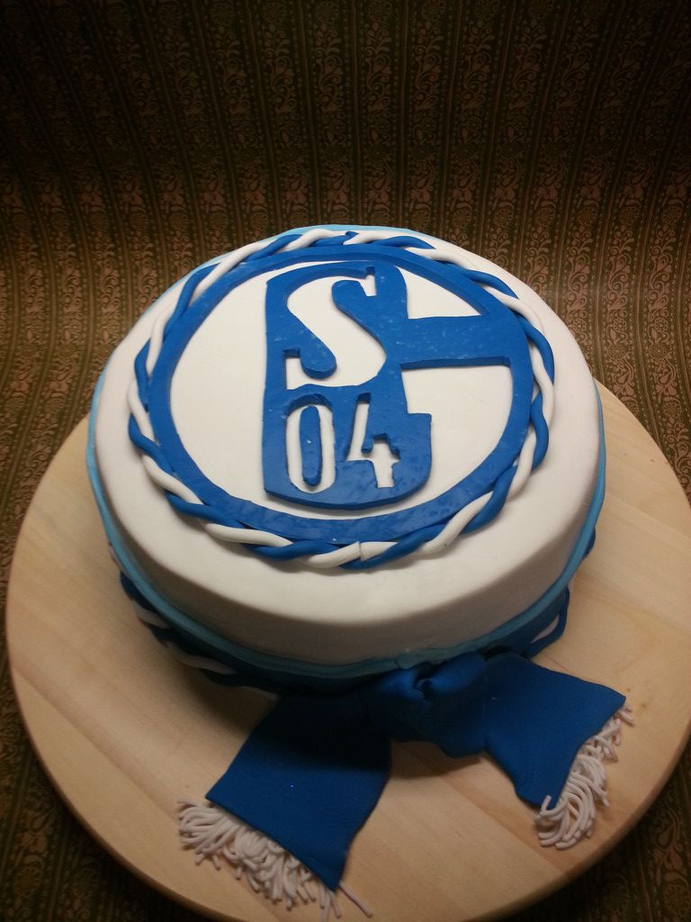 Schalke Geburtstagstorte
 Schalke 04 Torte Meine Torten Pinterest
