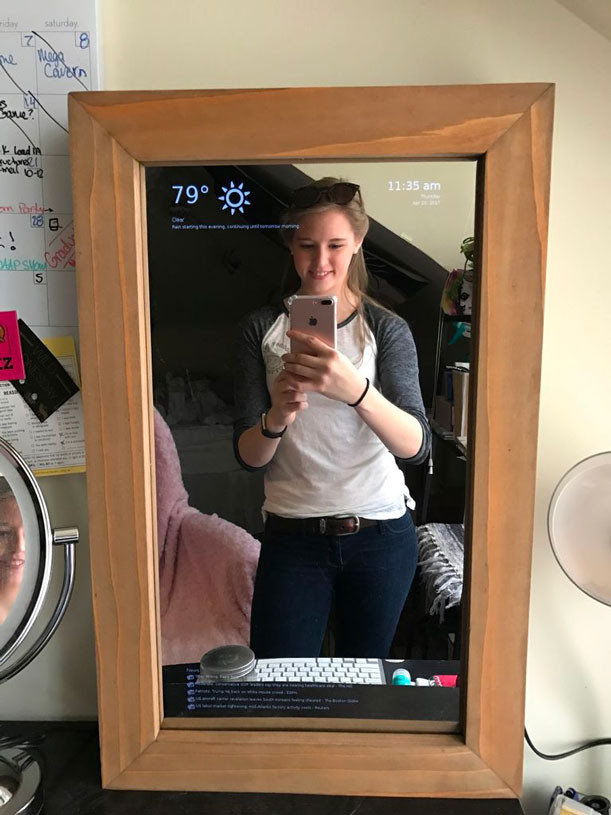 Smart Mirror Diy
 DIY Raspberry Pi 3 Smart Mirror Connected Crib