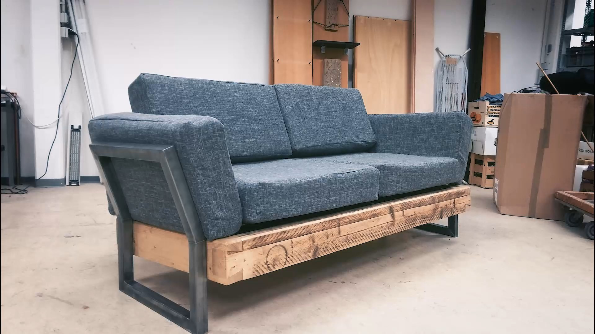 Sofa Diy
 From Trash to Treasure How e Redditor Turned Old