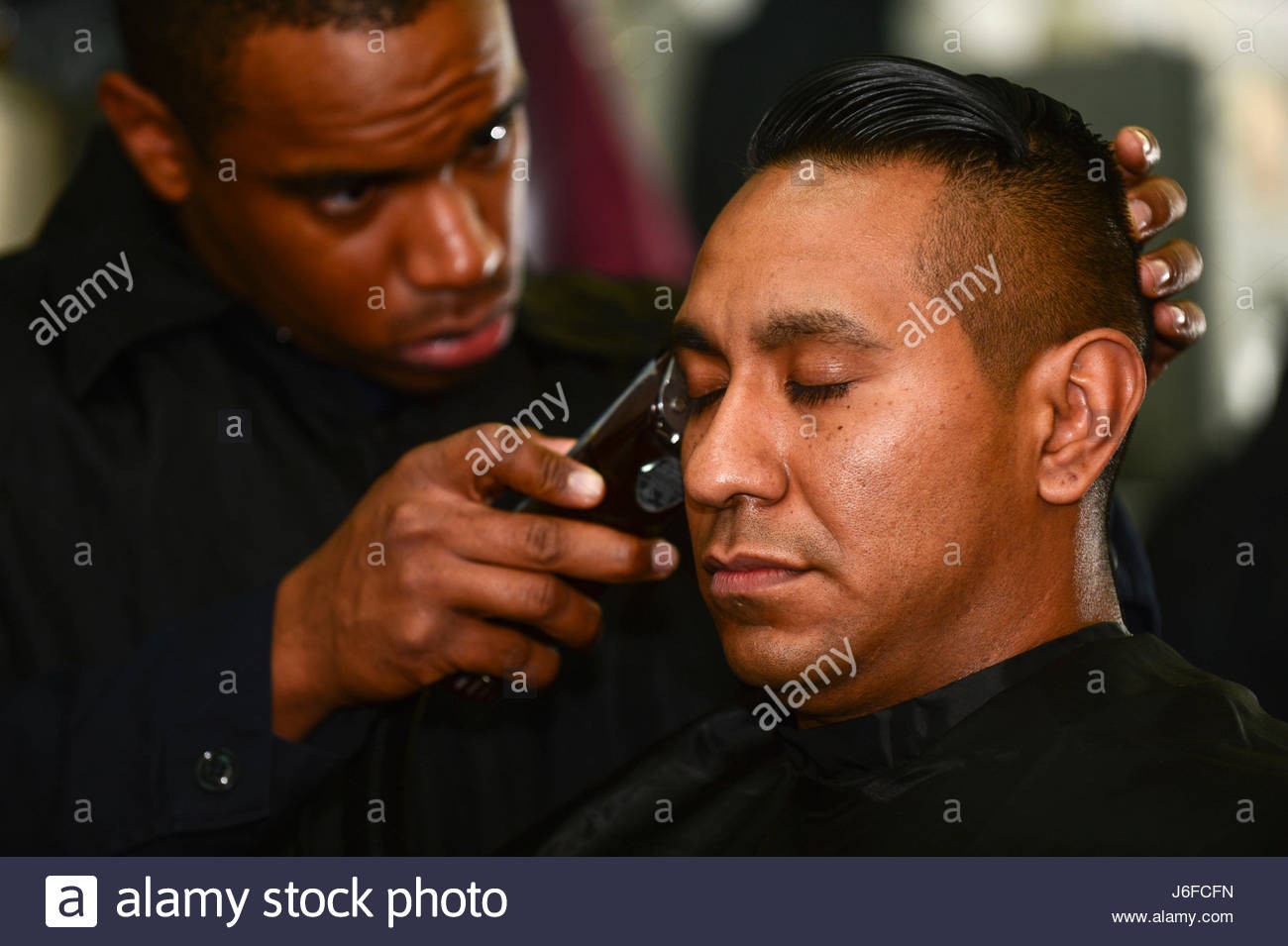 Soldaten Haarschnitt
 Military Haircut Stockfotos & Military Haircut Bilder