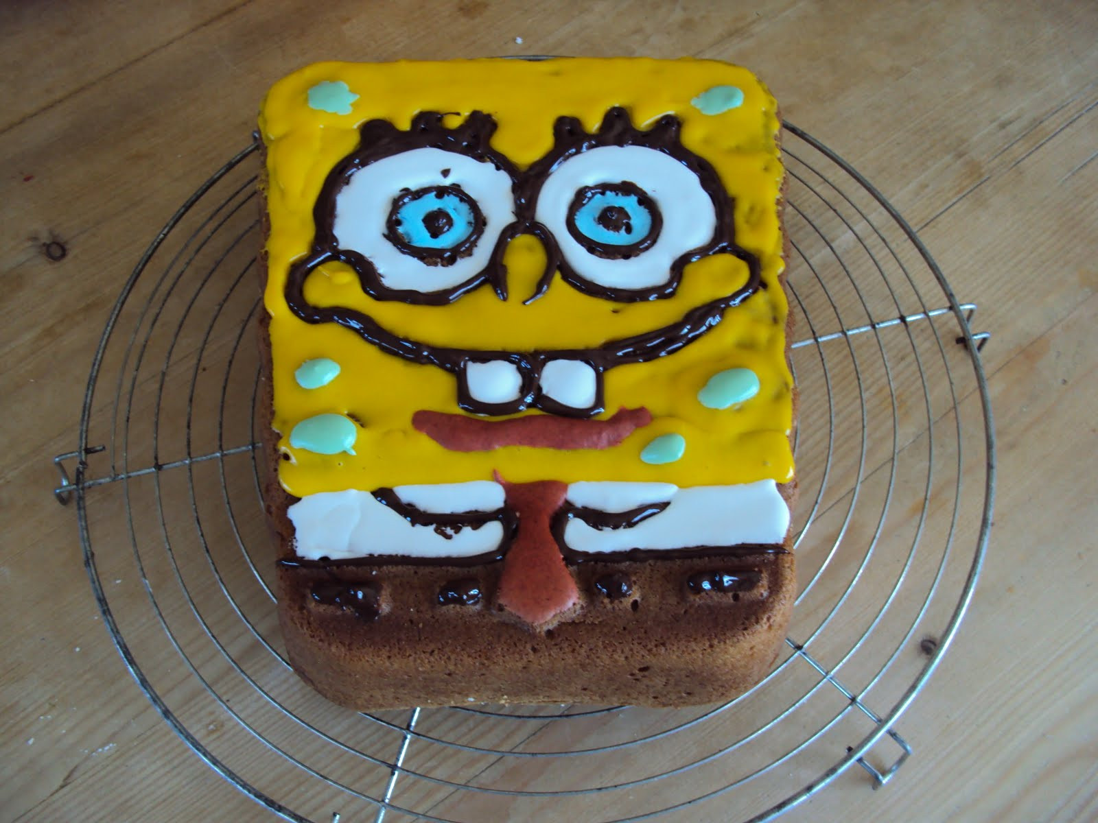 Spongebob Kuchen
 Svenja s Koch und Backblog Spongebob Kuchen Sandkuchen