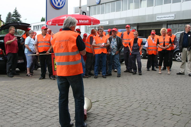 Tarifvertrag Kfz Handwerk
 Warnstreik im Autohaus MAG Bonte Handwerk IG