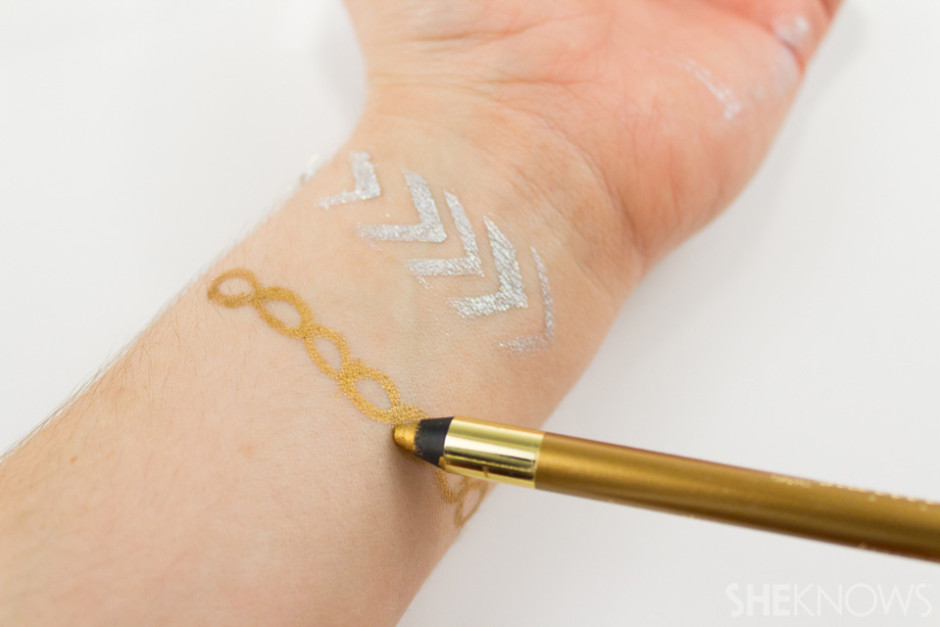 Temporary Tattoos Diy
 DIY metallic tattoos that don t involve needles