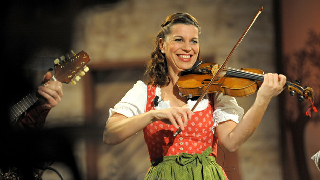 Traudi Siferlinger Hochzeit
 Die Wirtshausmusikantin zu Gast Traudi Siferlinger