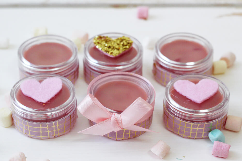 Verrückte Geschenke Zum Selber Machen
 DIY Lippenbalsam aus Sheabutter selber machen Tolle