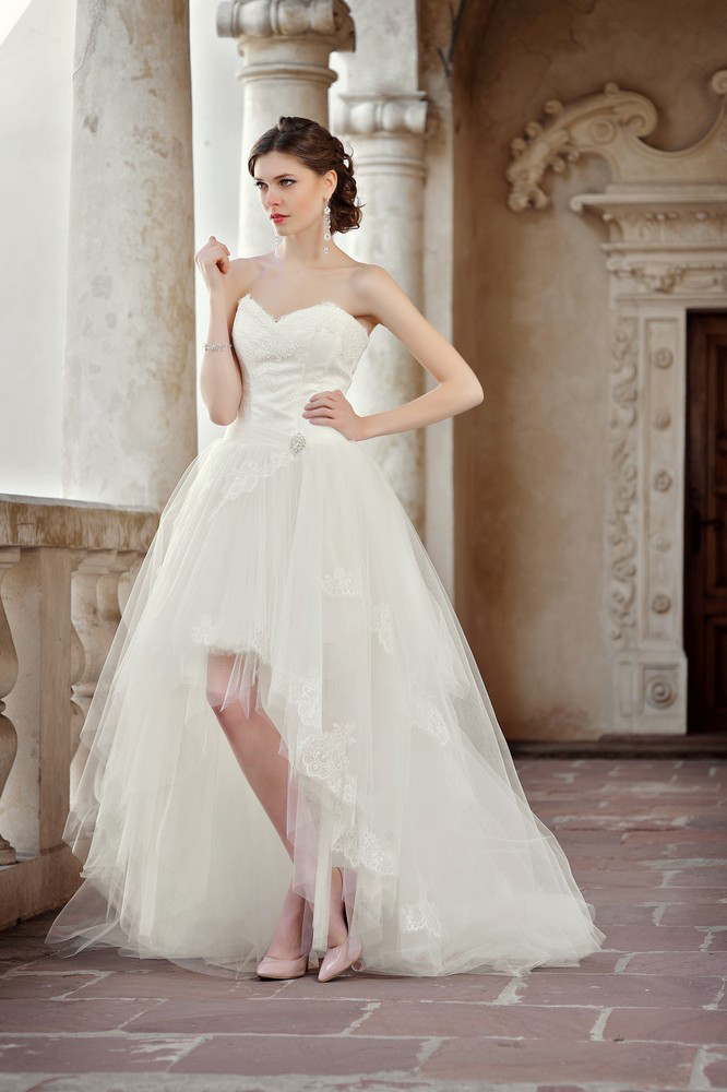 Vokuhila Hochzeitskleid
 Vokuhila Brautkleider der neue Trend in Sachen Brautmode