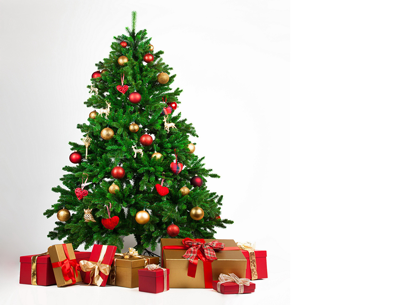 Weihnachtsbaum Geschenke
 Hintergrundbilder Neujahr Tannenbaum Geschenke Kugeln