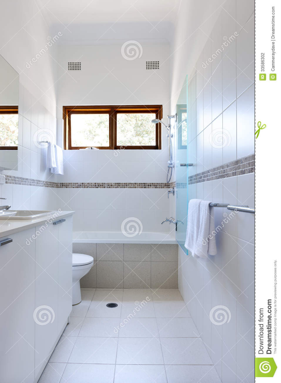Weiße Fliesen
 Weiße Badezimmer Fliesen Stockfotografie Bild