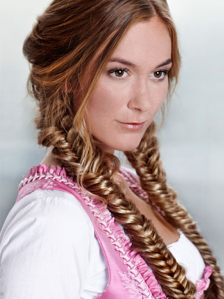 Wiesen Frisuren
 Die Wiesn Frisuren 2013 mit Step by Step Anleitung