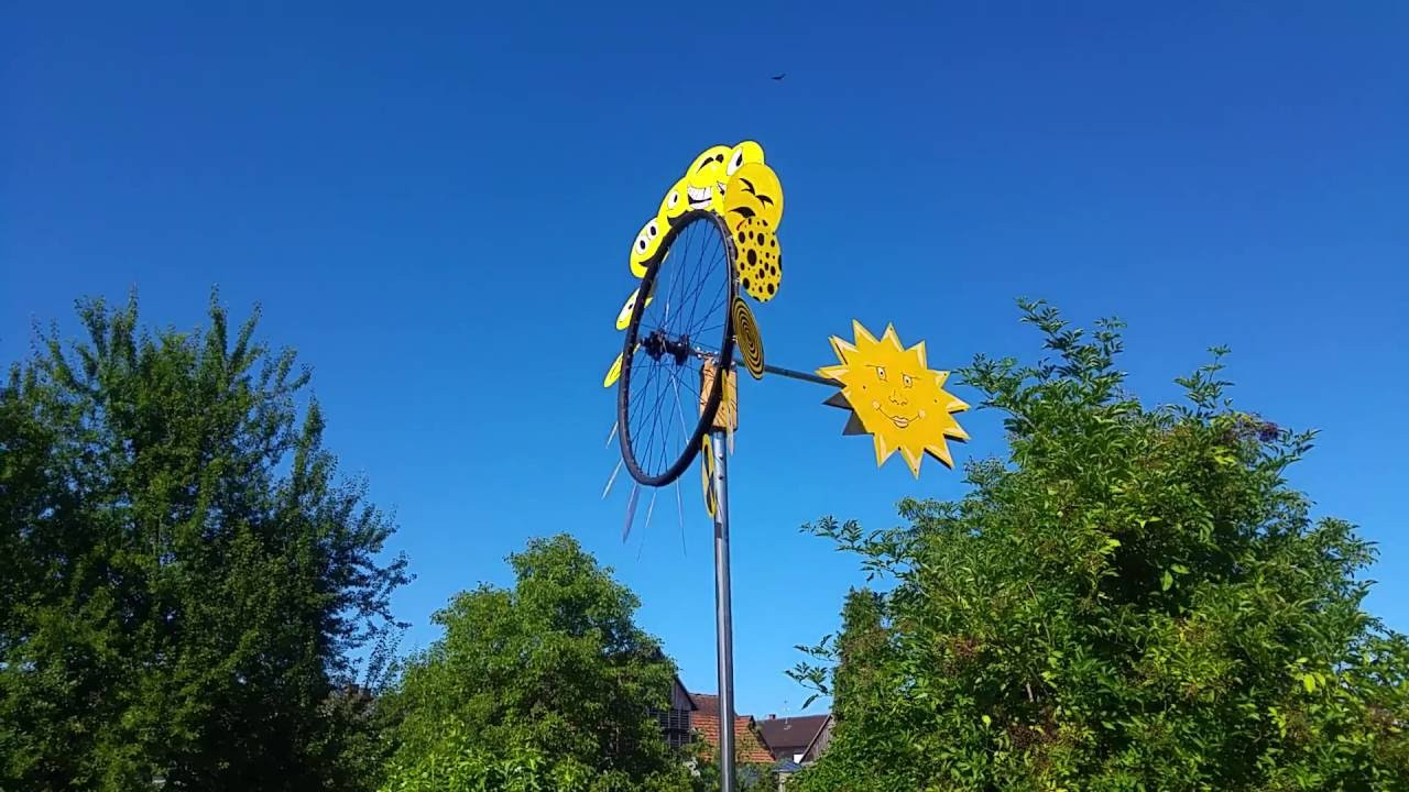 Windspiel Diy
 DIY Windspiel selber gebaut aus Fahrradfelge mit