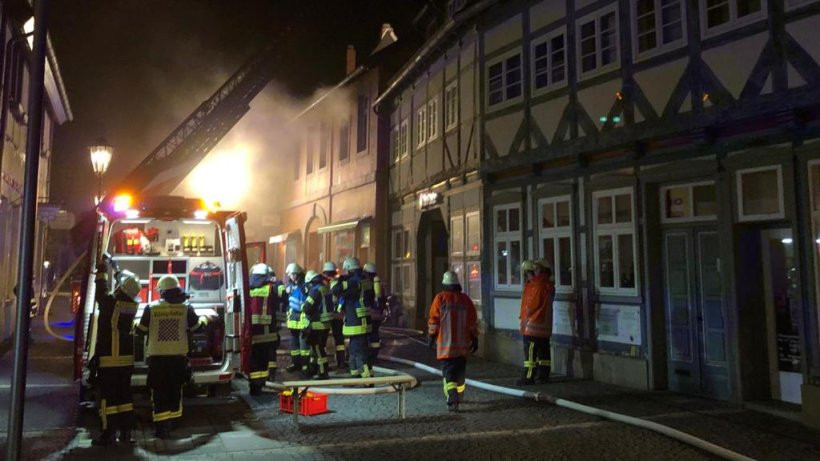 Wohnung Königslutter
 Brand in Königslutter Vier Kinder im Krankenhaus – Feuer